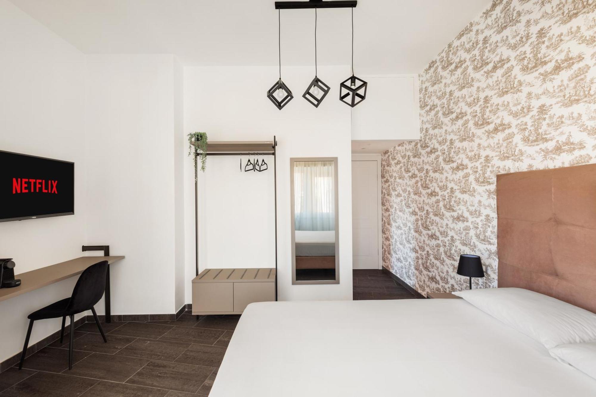 Adelante Rooms San Giovanni Rom Exteriör bild